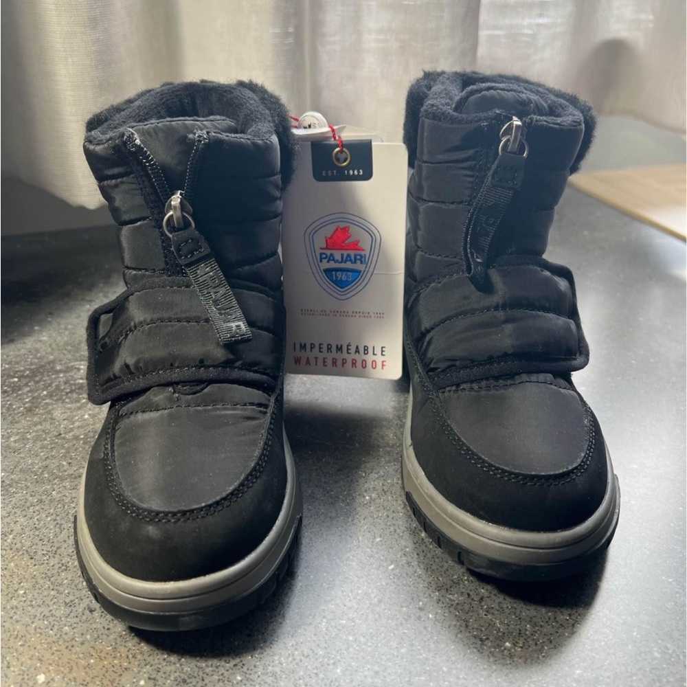 Kids Pajar Waterproof Winter boots size 1